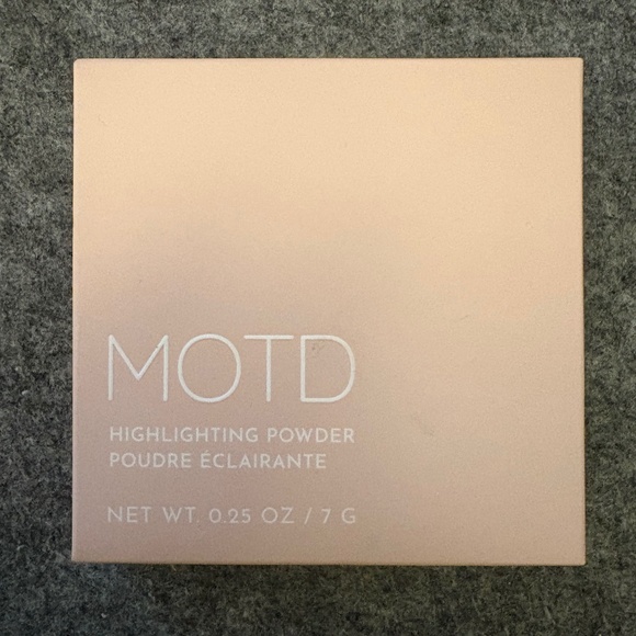 MOTD Highlighting Powder in Morning Sun - Picture 4 of 5